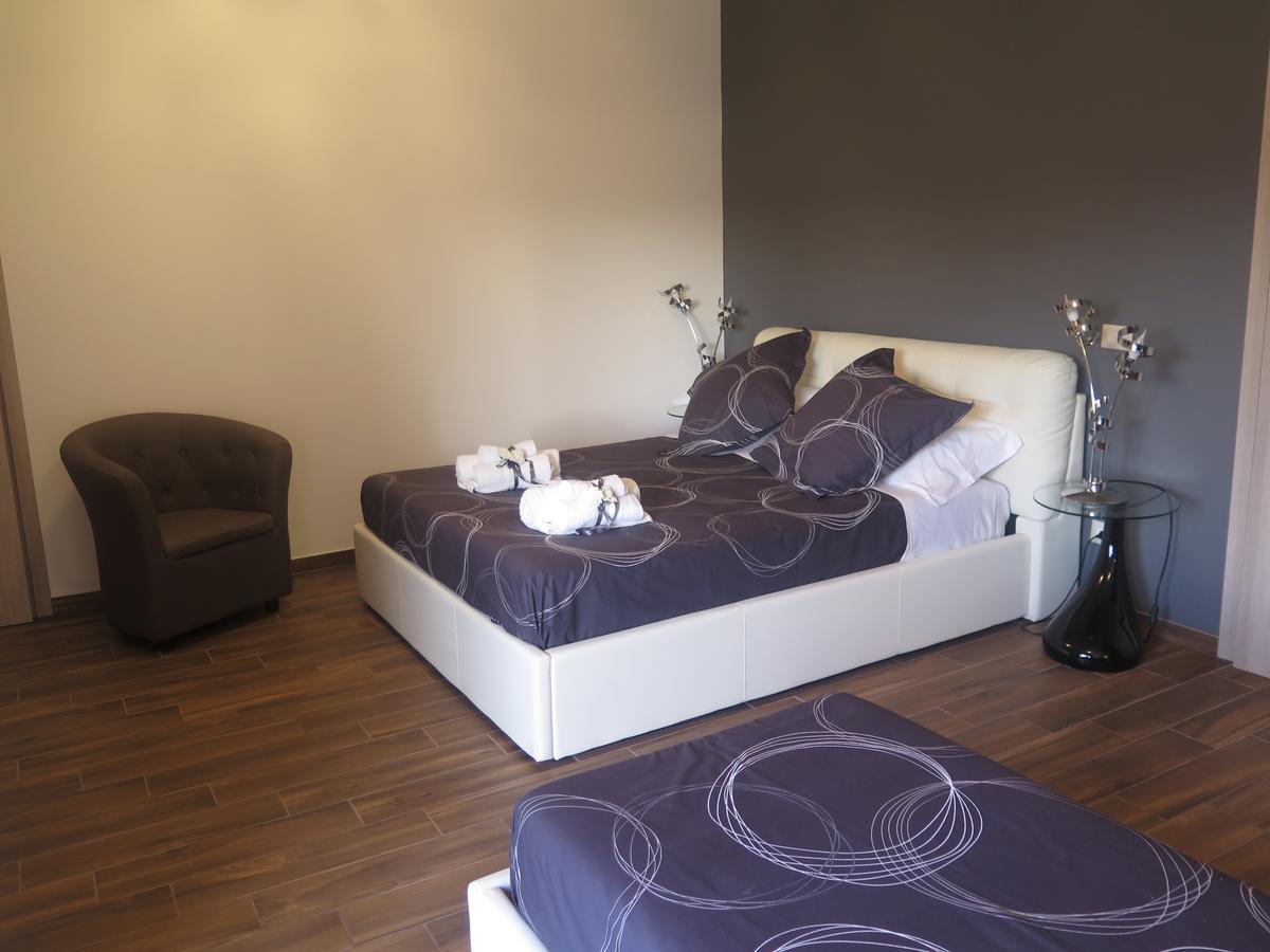 קטאניה Symposium Bed&Breakfast מראה חיצוני תמונה